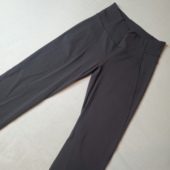 Lululemon Women's Size 8 Groove Pant Bootcut 32" Black - Picture 1 of 9